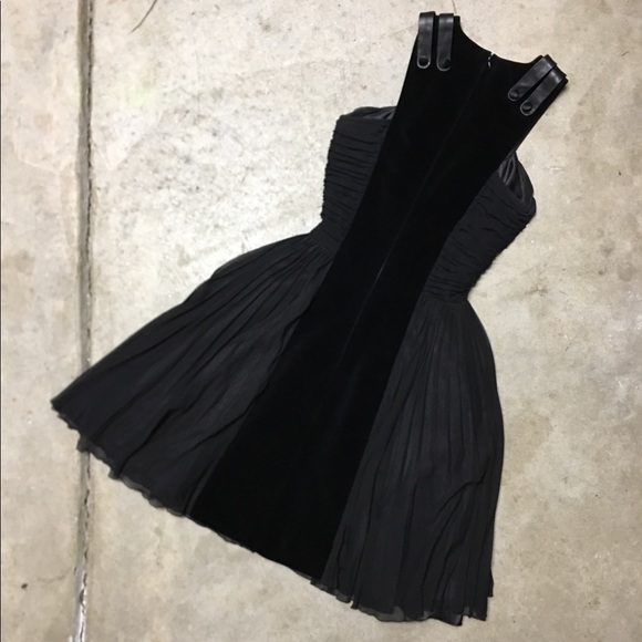 Authentic Versus by Versace Velvet Panelled LBD - Picture 2 of 8